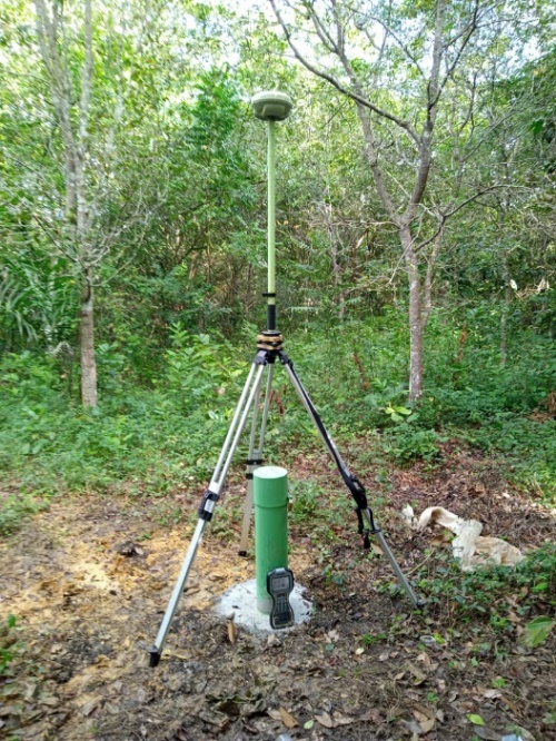 Equipo de auscultación GEOKON instalado en campo